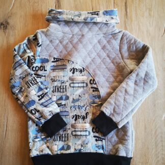 Hoodie Gr. 110/116 grau/Skateboard